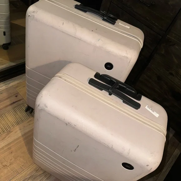 Set of monos taupe Hard Shell Suitcases